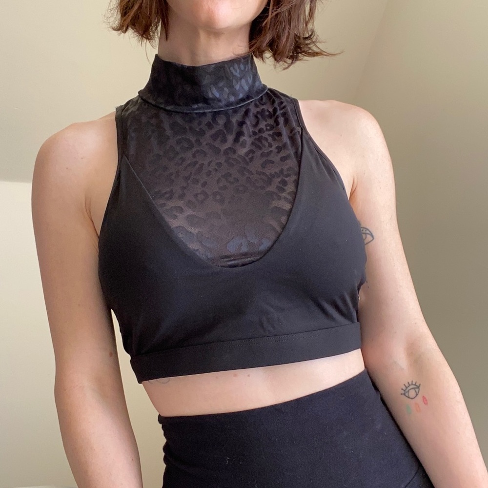 Victoria’s Secret Sports Bra Top Size Small